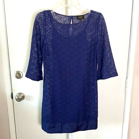 Laundry By Shelli Segal Navy Lace Shift Dress - Picture 1 of 5